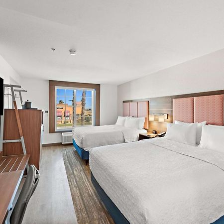 Hampton Inn By Hilton Calexico Esterno foto