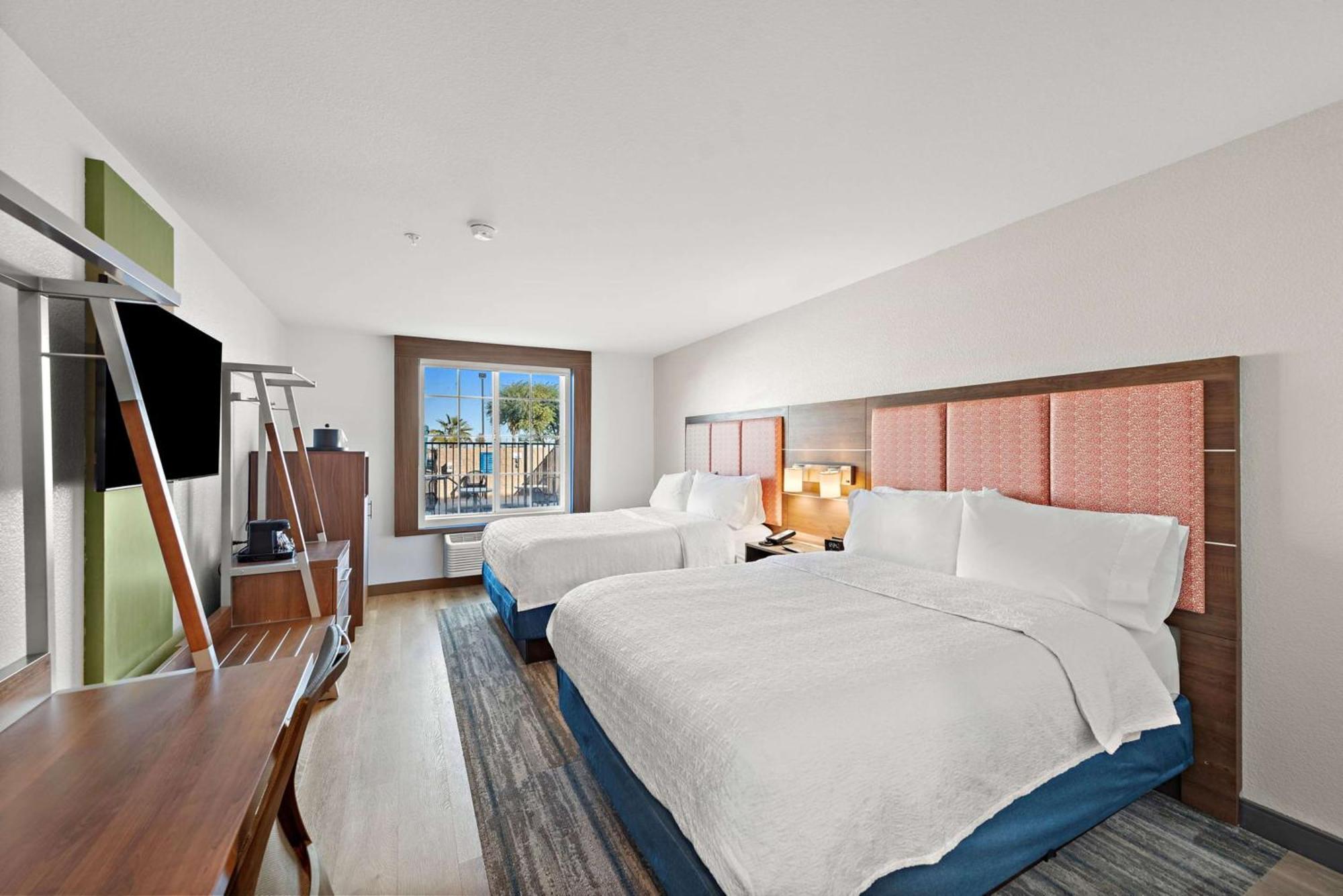 Hampton Inn By Hilton Calexico Esterno foto