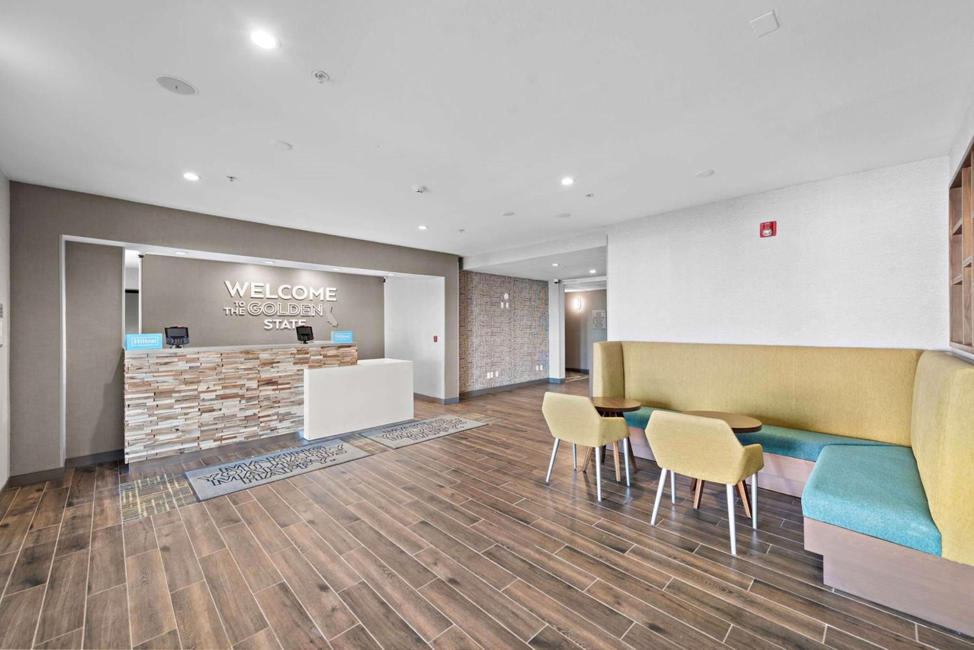 Hampton Inn By Hilton Calexico Esterno foto