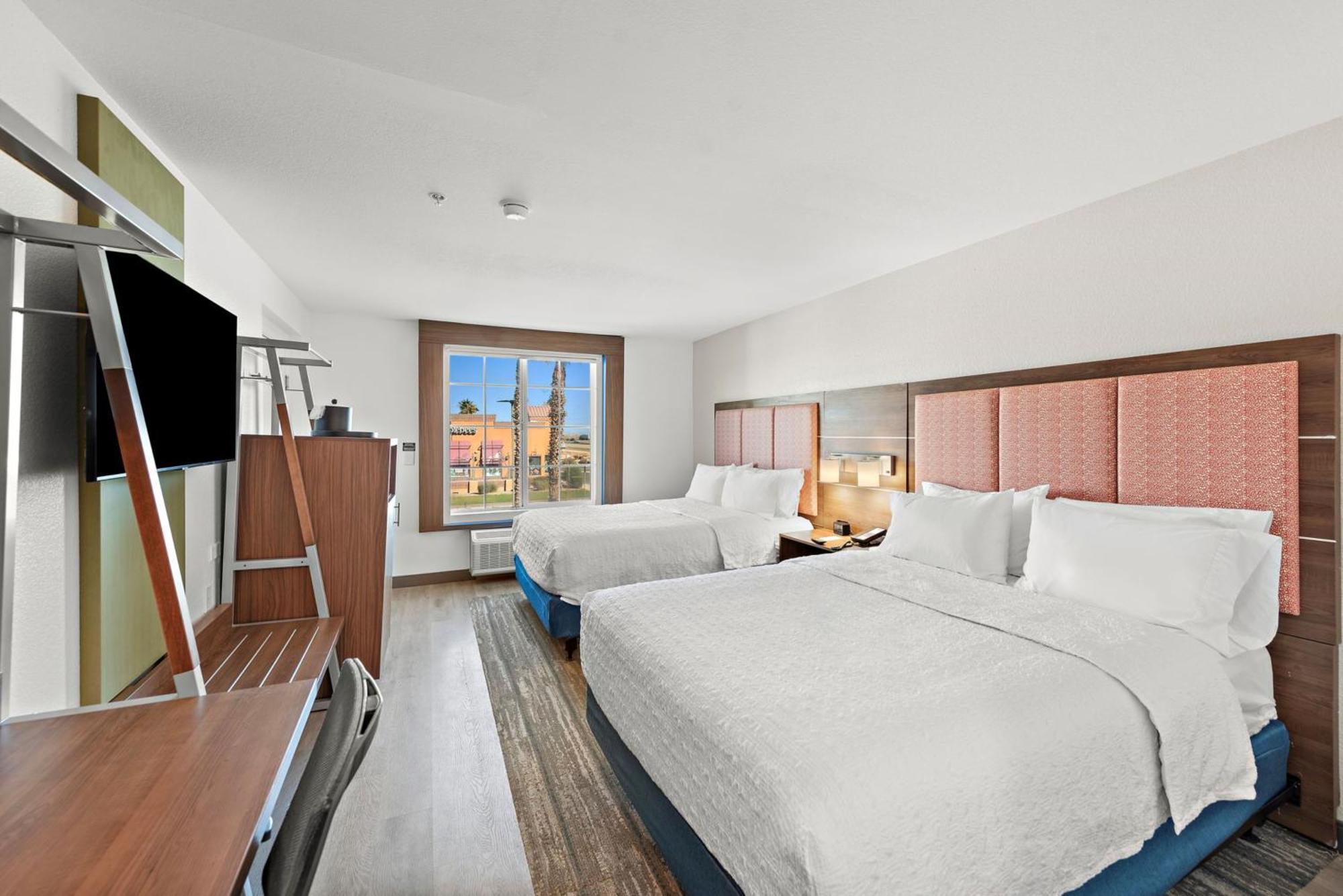 Hampton Inn By Hilton Calexico Esterno foto