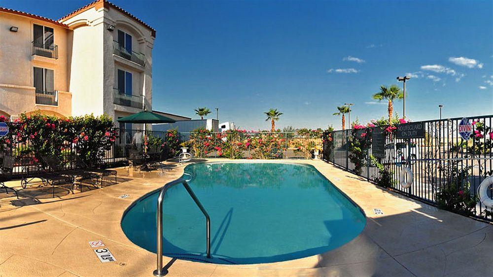 Hampton Inn By Hilton Calexico Esterno foto