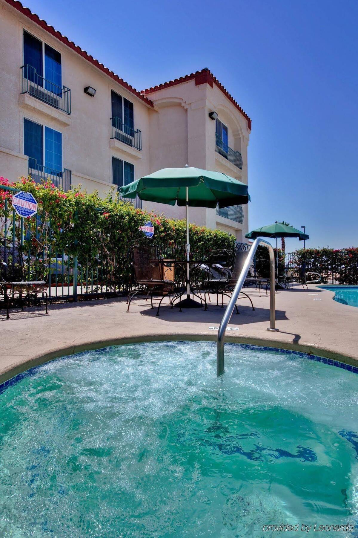 Hampton Inn By Hilton Calexico Esterno foto
